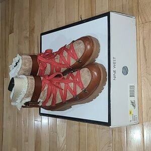 Nine West Orynne cognac lug sole booties sz 6